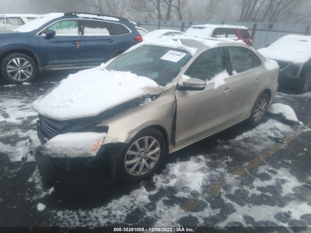 2013 VOLKSWAGEN JETTA SEDAN SE W/CONVENIENCE VIN: 3VWDX7AJ4DM243016