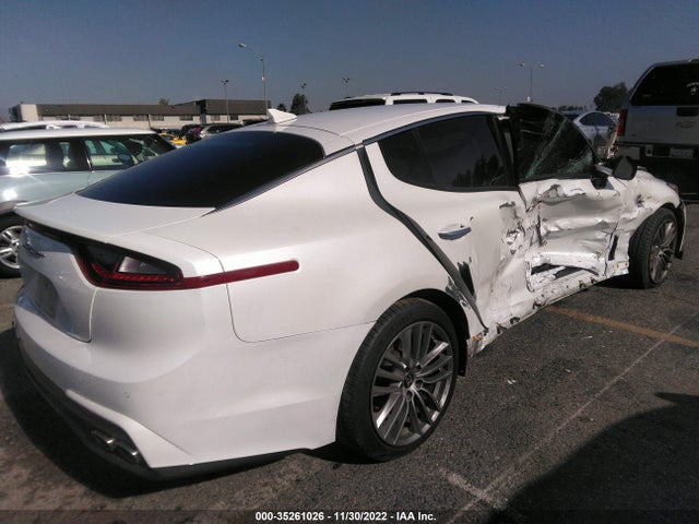 2018 Kia Stinger, VIN: KNAE15LA9J6030744