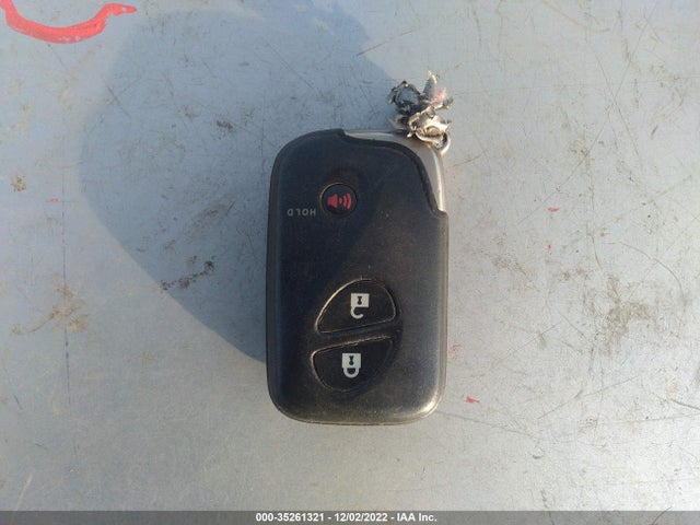 Lexus CT 200H 2011 JTHKD5BH0B2017691 Image 3