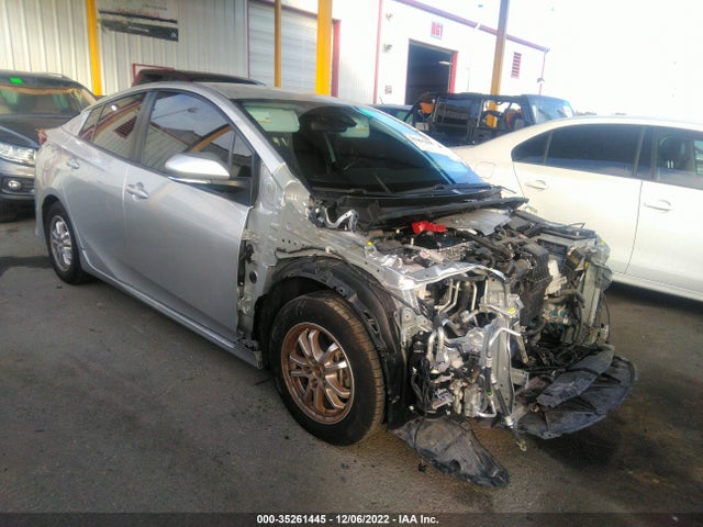 2021 Toyota Prius, VIN: JTDKAMFP7M3171978