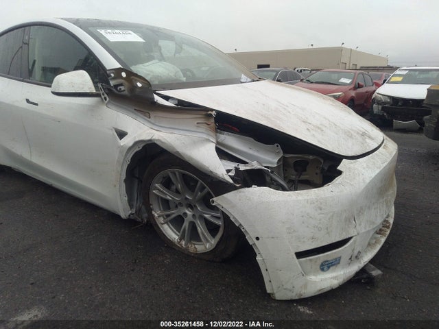 Tesla Model Y Standard Range 2021 5YJYGDED3MF109531 Image 7