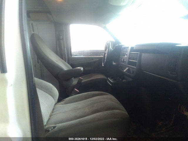 2015 Chevrolet Express, VIN: 1GCWGFCF5F1139178