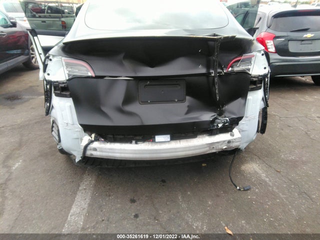5YJYGDEF7LF023574 Tesla Model Y Long Range/performance