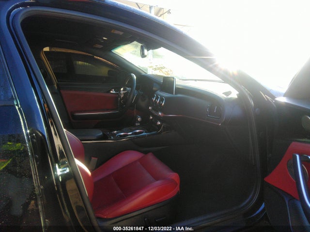 2021 Kia Stinger, VIN: KNAE15LA7M6088243