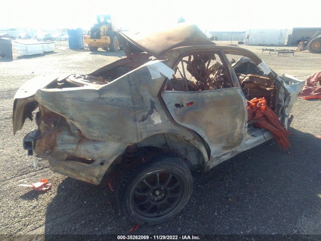 Lexus IS 300 2004 JTHBD192040085210 Image 4