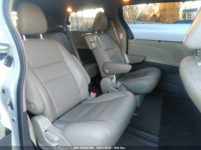 2018 Toyota Sienna, VIN: 5TDYZ3DCXJS945874