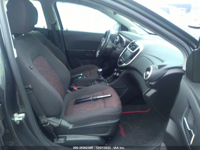 2017 Chevrolet Sonic, VIN: 1G1JC5SB6H4126321