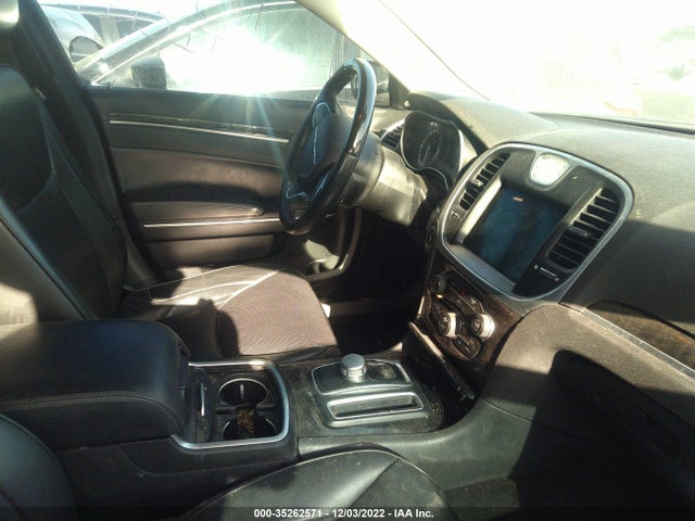 2C3CCAEG0KH585861 Chrysler 300 Limited