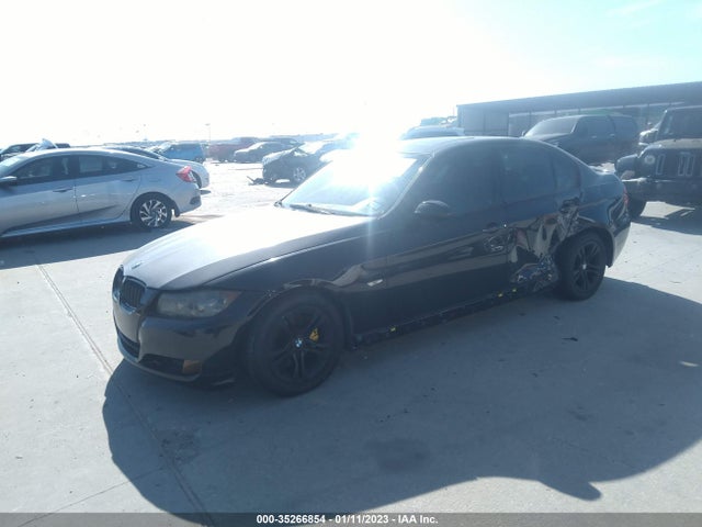 BMW 3 Series 328i 2008 WBAVA37538NL50854 Image 2