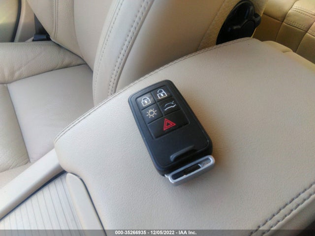 Volvo S60 T5 2012 YV1622FS5C2091584 Image 3