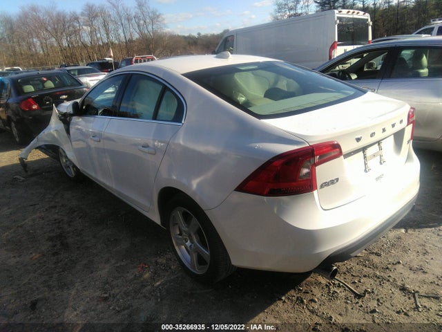 Volvo S60 T5 2012 YV1622FS5C2091584 Image 4