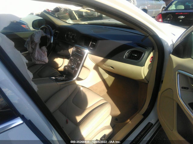 Volvo S60 T5 2012 YV1622FS5C2091584 Image 6