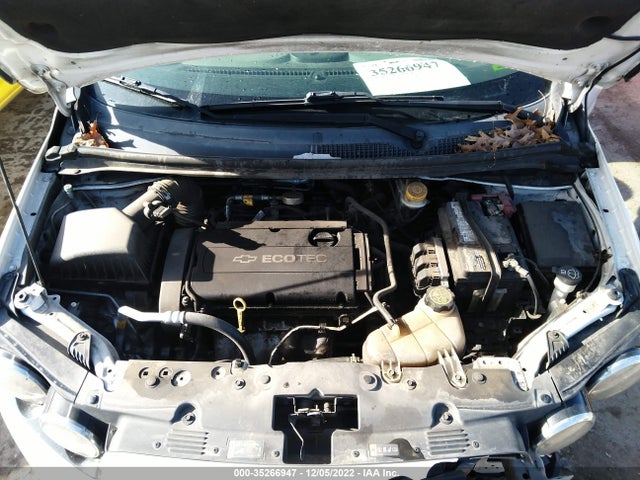 Chevrolet Sonic Ls Auto 2014 1G1JA6SH3E4145713 Image 10