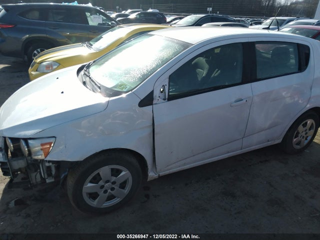 Chevrolet Sonic Ls Auto 2014 1G1JA6SH3E4145713 Image 6