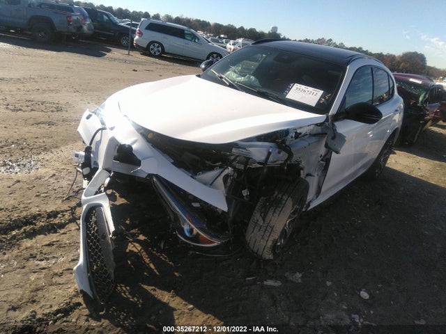 ZASPAKBN1P7D55512 Alfa Romeo Stelvio Veloce