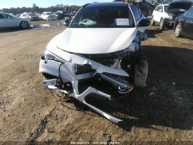 ZASPAKBN1P7D55512 Alfa Romeo Stelvio Veloce