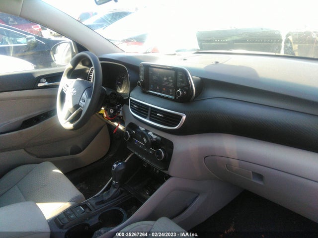 2020 HYUNDAI TUCSON SE VIN: KM8J23A45LU090630