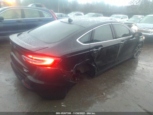 2020 Ford Fusion, VIN: 3FA6P0D92LR121105