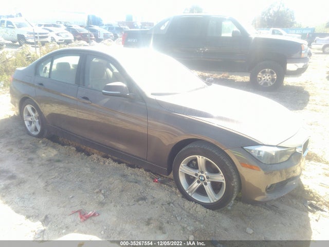 2014 WBA3A5C59EP602096 main image