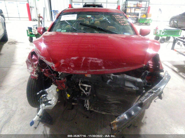 2013 HYUNDAI ELANTRA GLS VIN: KMHDH4AE6DU561597
