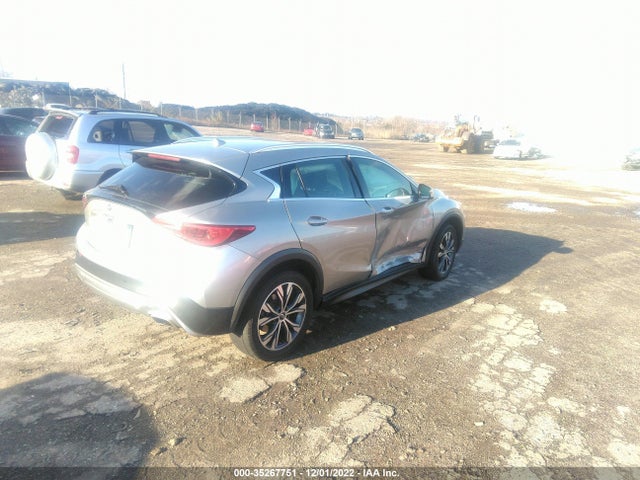 2017 Infiniti QX30, VIN: SJKCH5CR8HA025597