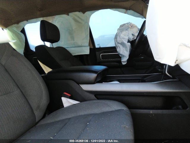 2019 Ram 1500, VIN: 1C6SRFFT4KN686947