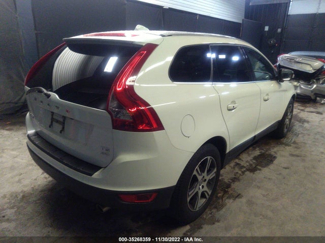 YV4902DZ8B2210734 Volvo Xc60 3.0t