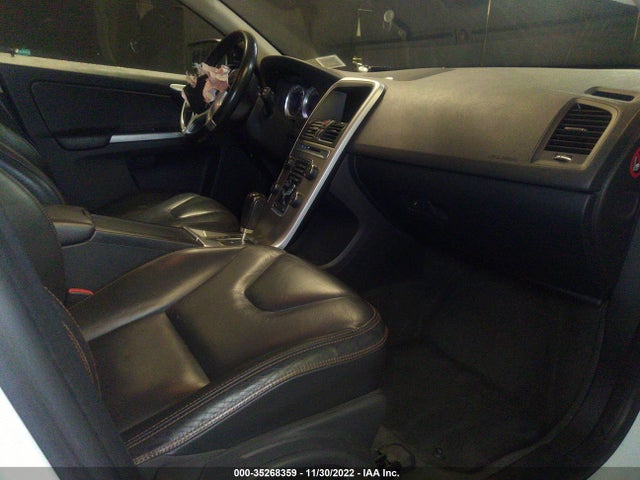 YV4902DZ8B2210734 Volvo Xc60 3.0t