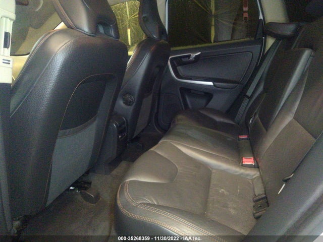 YV4902DZ8B2210734 Volvo Xc60 3.0t