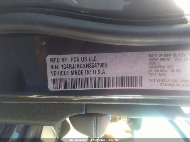 2022 Jeep Grand Cherokee, VIN: 1C4RJJAGXN8547985