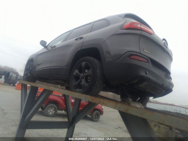 2018 JEEP CHEROKEE 1C4PJLCB4JD513952 Photo 2