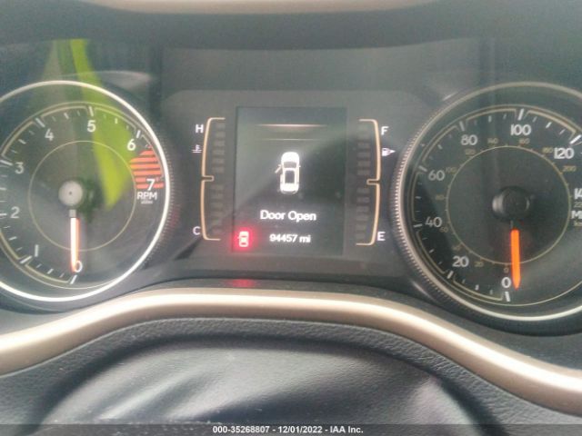 2018 JEEP CHEROKEE 1C4PJLCB4JD513952 Photo 6