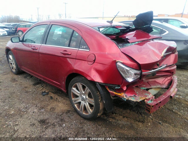1C3CCBAB5DN639830 Chrysler 200 LX