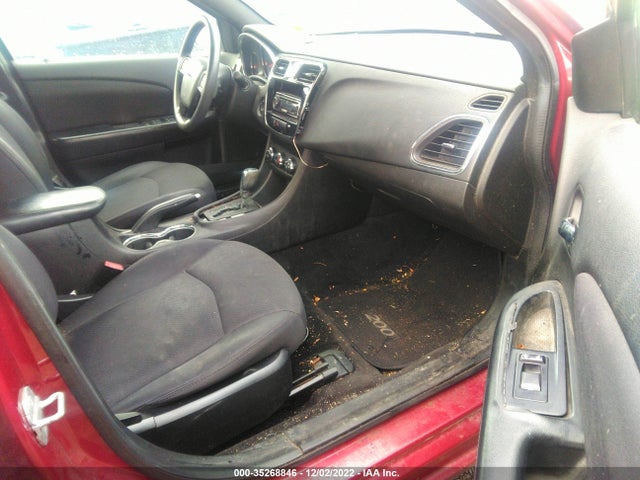 1C3CCBAB5DN639830 Chrysler 200 LX