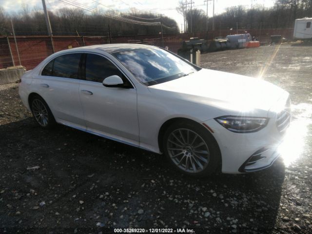W1K6G7GB4NA105671 auction archive image