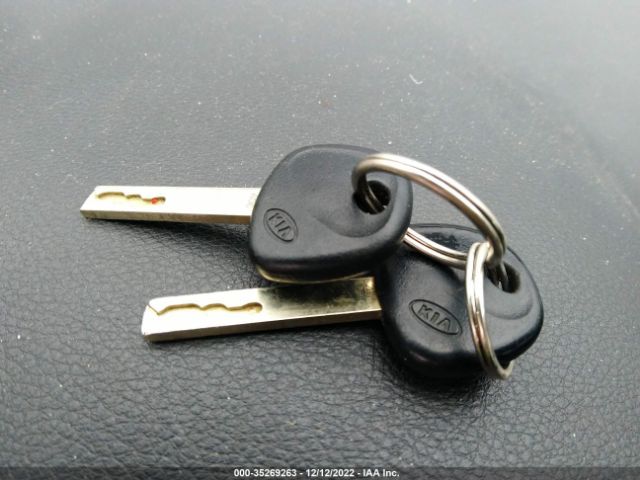 3KPA24AB9KE210855 KIA RIO LX
