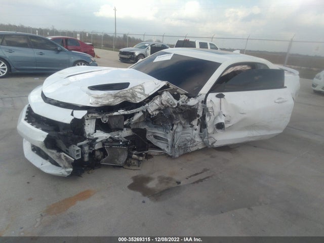2018 Chevrolet Camaro, VIN: 1G1FH1R70J0141900