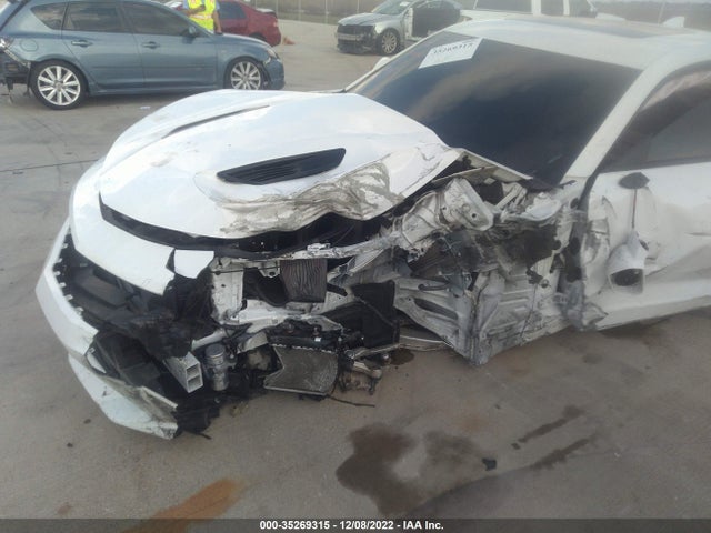 2018 Chevrolet Camaro, VIN: 1G1FH1R70J0141900