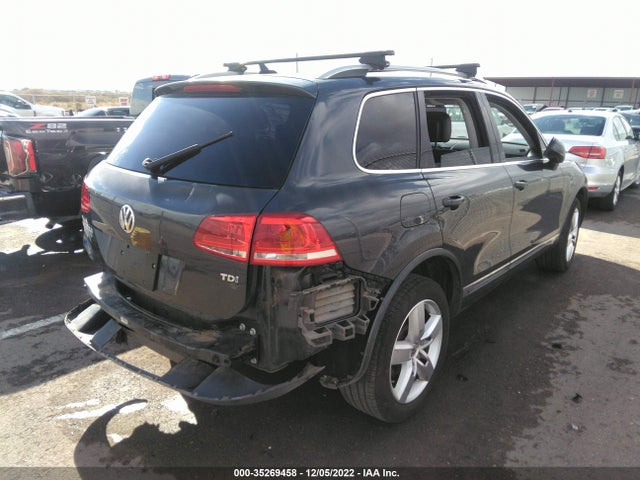 Volkswagen Touareg Lux 2011 WVGFK9BP8BD003237 Image 5