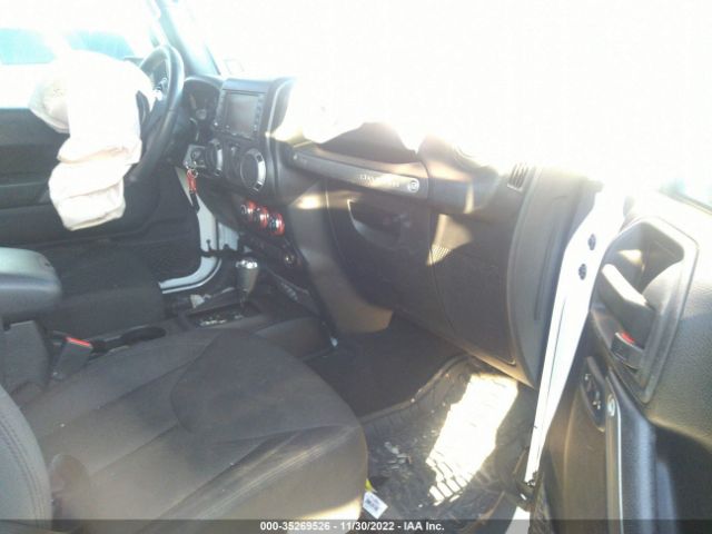 1C4AJWAG1GL118602 Jeep Wrangler Sport