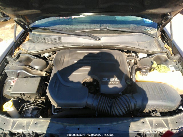 2018 Chrysler 300, VIN: 2C3CCAKGXJH268317