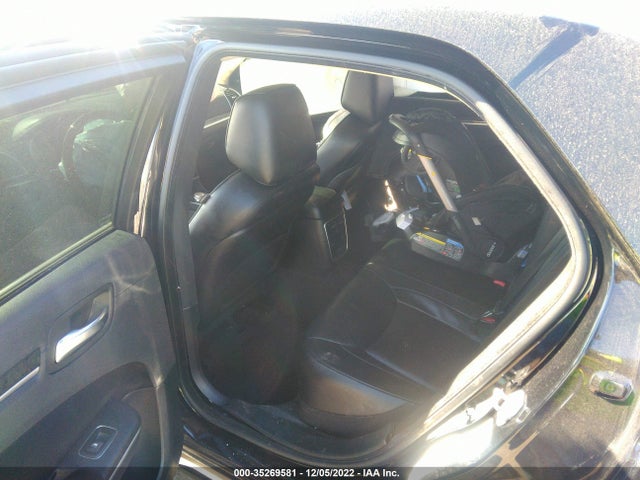 2018 Chrysler 300, VIN: 2C3CCAKGXJH268317