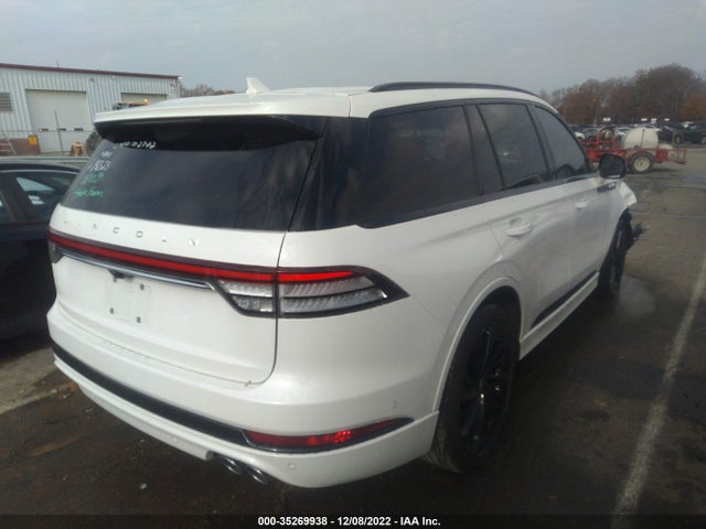 2022 Lincoln Aviator, VIN: 5LM5J7XC8NGL18323