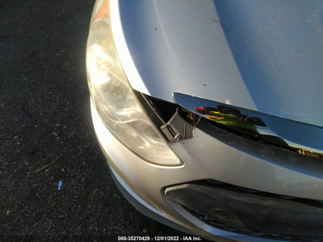 2011 HYUNDAI SONATA HYBRID VIN: KMHEC4A42BA000645