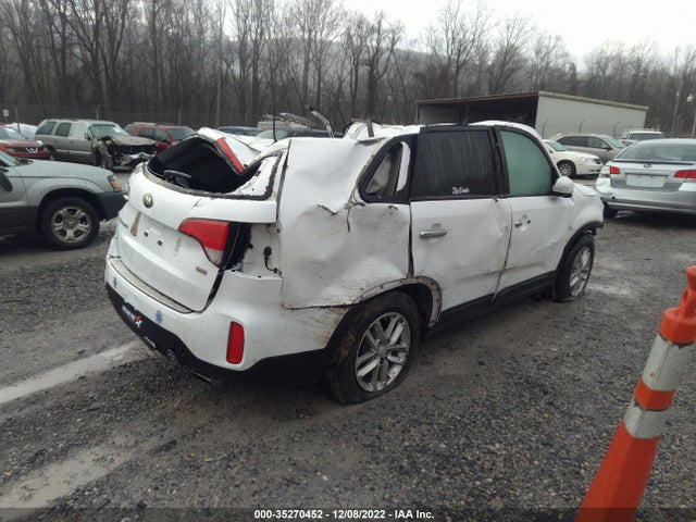 2015 KIA SORENTO LX VIN: 5XYKT3A60FG621052