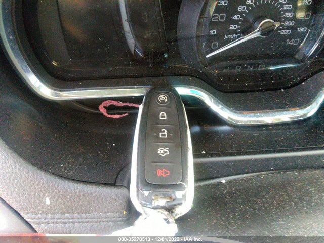Lincoln MKT 2014 2LMHJ5NK9EBL55519 Image 3