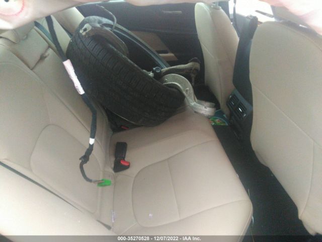 SAJAD4BG1HA956511 Jaguar Xe 25t Premium