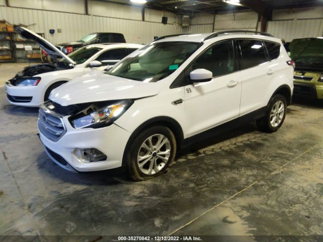 1FMCU9GD2JUC62669 Ford ESCAPE SE