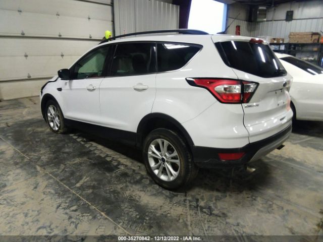 1FMCU9GD2JUC62669 Ford ESCAPE SE