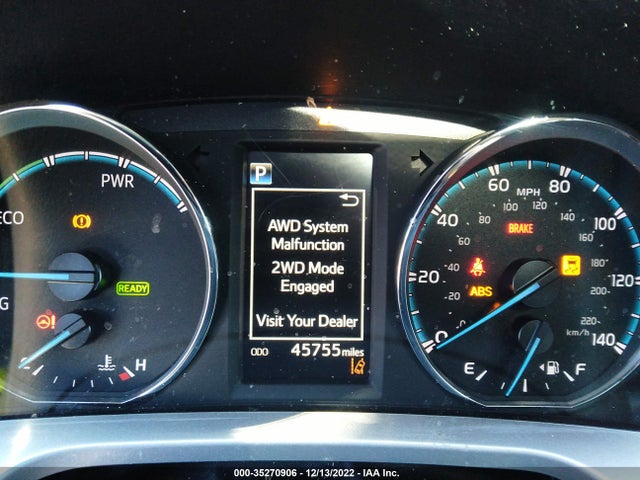 2018 Toyota RAV4, VIN: JTMRJREV6JD212229